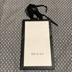 Gucci shopping bag